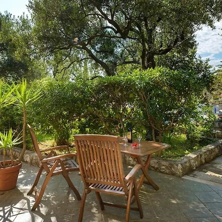 דירה Center - With Private Terrace 1 קאבטאט
