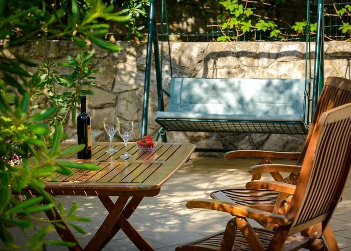 Center - With Private Terrace 1 Apartment *