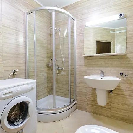 Center - With Private Terrace 1 تْسافتات