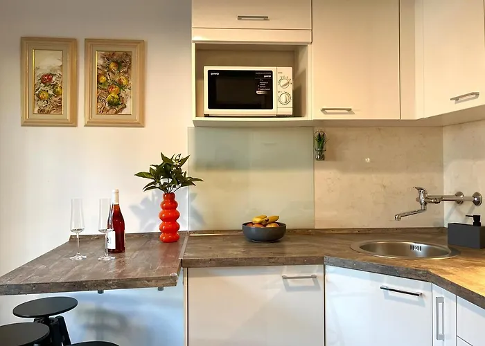 Center - With Private Terrace 1 Lägenhet *