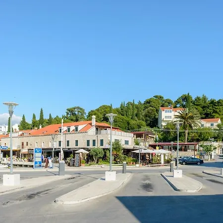 Center - With Private Terrace 1 Appartement Cavtat